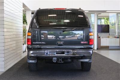 2005 GMC Yukon 2500 SLE  9-PASSENGER* 4X4* 100% RUST FREE* 6.0L VORTEC* NEW 2.5 "LEVEL KIT W/NEW 33 " BFG KO3 10-PLYS* FULL FRESH SERVICE W/ NEW FLUIDS* REAR AIR* SHOWS LIKE NEW* NO PETS / NON-SMOKER* 2-KEYS - Photo 9 - Portland, OR 97230