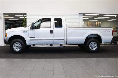 1999 Ford F-250 XLT  1-OWNER* 6-SPD MANUAL W/57K MLS ONLY* COLLECTOR QUALITY* 100% RUST & CORROSION FREE* NEW FALKEN WILD PEAK 10-PLY TIRES-BATTERIES-COOLANT FLUSH-AC RECHARGE-VACUM HOSES-WIPERS - Photo 3 - Portland, OR 97230