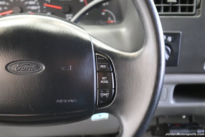 2002 Ford F-250 Super Duty XLT 4dr SuperCab  1-OWNER* 0-RUST* ALL BOOKS-KEYS-RECORDS SINCE NEW* NEW BRAKES-ROTORS-CALIPERS-SHOCKS IN FRONT* NEW AC COMPRESSOR* WARN HUBS* NEW BATTERIES* NEVER HAD 5TH WHEEL OR GOOSENECK - Photo 83 - Portland, OR 97230