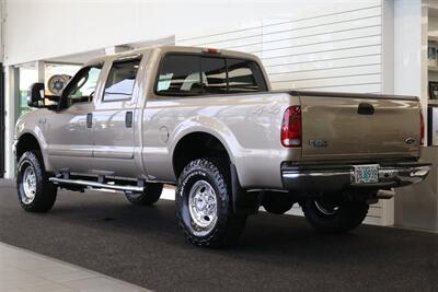 2003 Ford F-250 Lariat  2-OWNER* 100% RUST & CORROSION FREE* SHORT BED* NEW 2.5 "LEVEL KIT W/BILSTEIN 5100 SHOCKS* NEW 35 " BFG KO3 10-PLY TIRES* NEW FLUIDS / FILTERS / AC SERVICE* ALL BOOKS & MANUALS & 2-KEYS - Photo 6 - Portland, OR 97230