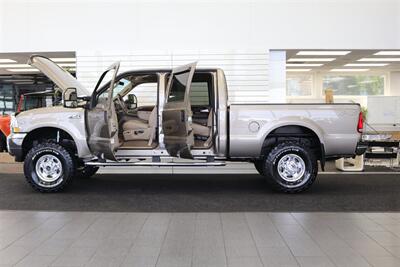 2003 Ford F-250 Lariat  2-OWNER* 100% RUST & CORROSION FREE* SHORT BED* NEW 2.5 "LEVEL KIT W/BILSTEIN 5100 SHOCKS* NEW 35 " BFG KO3 10-PLY TIRES* NEW FLUIDS / FILTERS / AC SERVICE* ALL BOOKS & MANUALS & 2-KEYS - Photo 10 - Portland, OR 97230