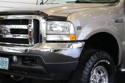 2003 Ford F-250 Lariat  2-OWNER* 100% RUST & CORROSION FREE* SHORT BED* NEW 2.5 "LEVEL KIT W/BILSTEIN 5100 SHOCKS* NEW 35 " BFG KO3 10-PLY TIRES* NEW FLUIDS / FILTERS / AC SERVICE* ALL BOOKS & MANUALS & 2-KEYS - Photo 12 - Portland, OR 97230