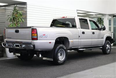 2006 Chevrolet Silverado 3500 LT3  1-OWNER* 100% RUST & CORROSION FREE* LT3 W/MOON ROOF & DVD* REAR AIR BAGS* PACBRAKE EXHAUST BRAKE* NEVER HAD 5TH WHEEL OR GOOSENECK* NEW 10-PLY A/T TIRES* REMOTE START - Photo 7 - Portland, OR 97230