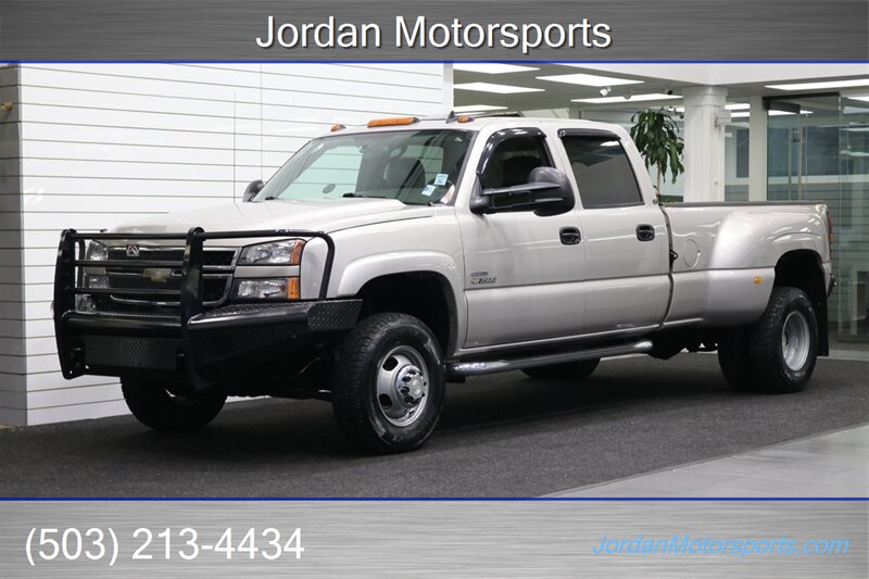 2006 Chevrolet Silverado 3500 LT3  1-OWNER* 100% RUST & CORROSION FREE* LT3 W/MOON ROOF & DVD* REAR AIR BAGS* PACBRAKE EXHAUST BRAKE* NEVER HAD 5TH WHEEL OR GOOSENECK* NEW 10-PLY A/T TIRES* REMOTE START