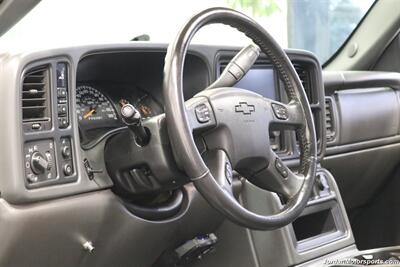 2006 Chevrolet Silverado 3500 LT3  1-OWNER* 100% RUST & CORROSION FREE* LT3 W/MOON ROOF & DVD* REAR AIR BAGS* PACBRAKE EXHAUST BRAKE* NEVER HAD 5TH WHEEL OR GOOSENECK* NEW 10-PLY A/T TIRES* REMOTE START - Photo 78 - Portland, OR 97230