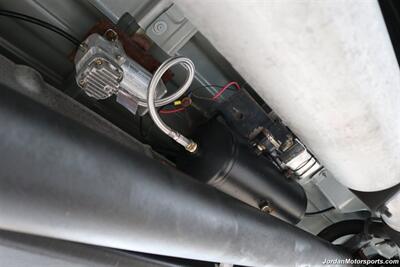 2006 Chevrolet Silverado 3500 LT3  1-OWNER* 100% RUST & CORROSION FREE* LT3 W/MOON ROOF & DVD* REAR AIR BAGS* PACBRAKE EXHAUST BRAKE* NEVER HAD 5TH WHEEL OR GOOSENECK* NEW 10-PLY A/T TIRES* REMOTE START - Photo 30 - Portland, OR 97230