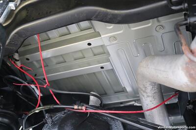 2006 Chevrolet Silverado 3500 LT3  1-OWNER* 100% RUST & CORROSION FREE* LT3 W/MOON ROOF & DVD* REAR AIR BAGS* PACBRAKE EXHAUST BRAKE* NEVER HAD 5TH WHEEL OR GOOSENECK* NEW 10-PLY A/T TIRES* REMOTE START - Photo 32 - Portland, OR 97230