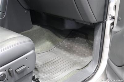 2006 Chevrolet Silverado 3500 LT3  1-OWNER* 100% RUST & CORROSION FREE* LT3 W/MOON ROOF & DVD* REAR AIR BAGS* PACBRAKE EXHAUST BRAKE* NEVER HAD 5TH WHEEL OR GOOSENECK* NEW 10-PLY A/T TIRES* REMOTE START - Photo 77 - Portland, OR 97230