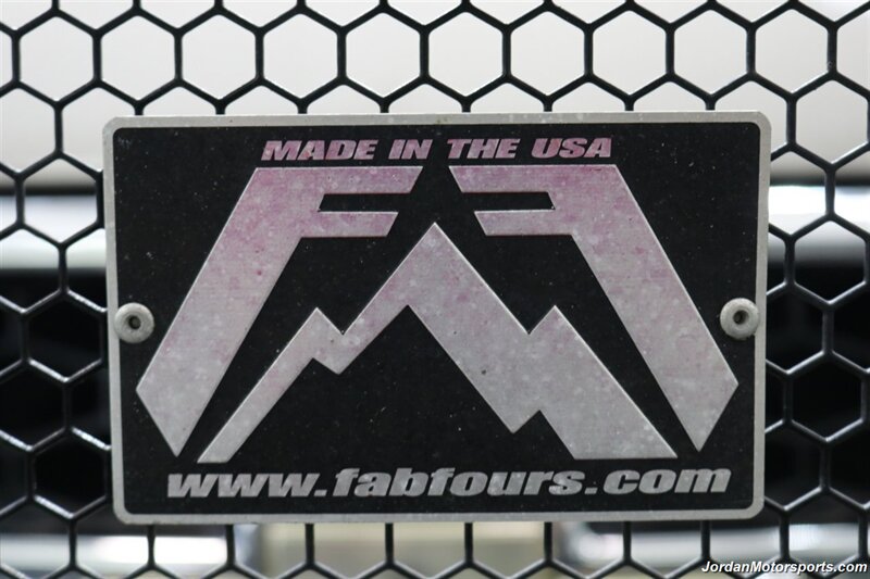 2006 Chevrolet Silverado 3500 LT3  1-OWNER* 100% RUST & CORROSION FREE* LT3 W/MOON ROOF & DVD* REAR AIR BAGS* PACBRAKE EXHAUST BRAKE* NEVER HAD 5TH WHEEL OR GOOSENECK* NEW 10-PLY A/T TIRES* REMOTE START - Photo 94 - Portland, OR 97230