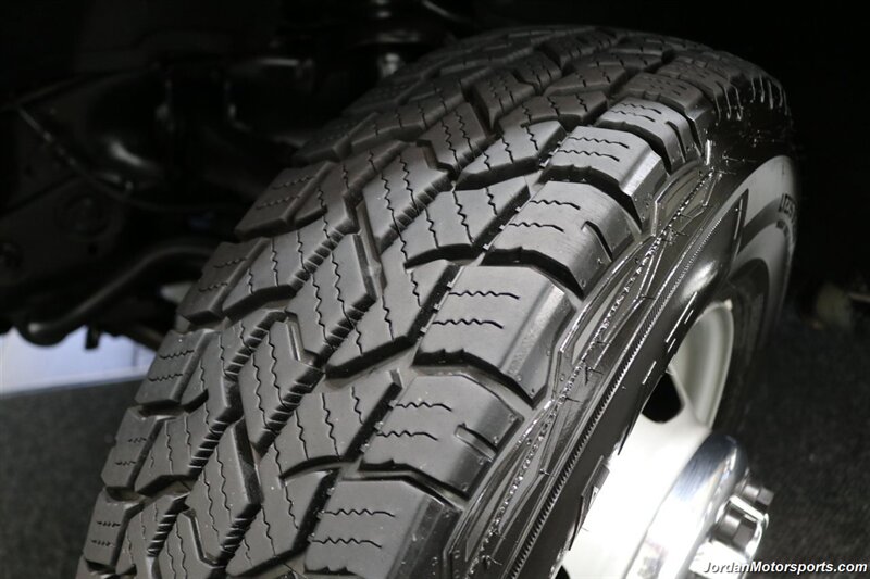 2006 Chevrolet Silverado 3500 LT3  1-OWNER* 100% RUST & CORROSION FREE* LT3 W/MOON ROOF & DVD* REAR AIR BAGS* PACBRAKE EXHAUST BRAKE* NEVER HAD 5TH WHEEL OR GOOSENECK* NEW 10-PLY A/T TIRES* REMOTE START - Photo 48 - Portland, OR 97230