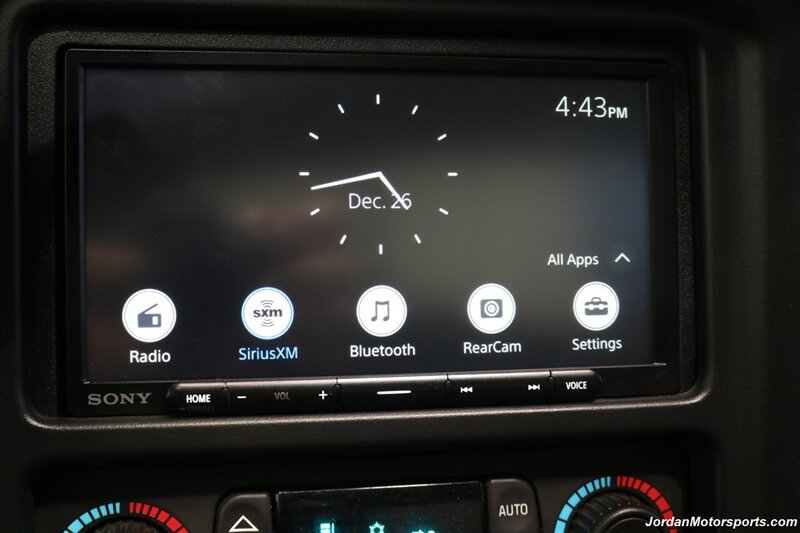 2006 Chevrolet Silverado 3500 LT3  1-OWNER* 100% RUST & CORROSION FREE* LT3 W/MOON ROOF & DVD* REAR AIR BAGS* PACBRAKE EXHAUST BRAKE* NEVER HAD 5TH WHEEL OR GOOSENECK* NEW 10-PLY A/T TIRES* REMOTE START - Photo 92 - Portland, OR 97230