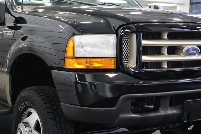 2000 Ford F-350 LARIAT  2-OWNER* LINEX BED LINER* 6-NEW YOKOHAMA A/T 10-PLYS* NEW 2.5 "LEVEL KIT W/ BILSTEIN 5100s* NEW FLUIDS-FILTERS-BRAKES-CALIPERS-SUSPENSION-ALLIGNMENT-AC SERVICE* ALL BOOKS & KEYS - Photo 13 - Portland, OR 97230