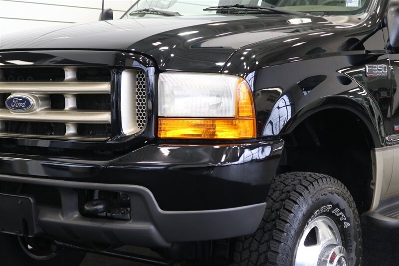 2000 Ford F-350 LARIAT  2-OWNER* LINEX BED LINER* 6-NEW YOKOHAMA A/T 10-PLYS* NEW 2.5 "LEVEL KIT W/ BILSTEIN 5100s* NEW FLUIDS-FILTERS-BRAKES-CALIPERS-SUSPENSION-ALLIGNMENT-AC SERVICE* ALL BOOKS & KEYS - Photo 12 - Portland, OR 97230