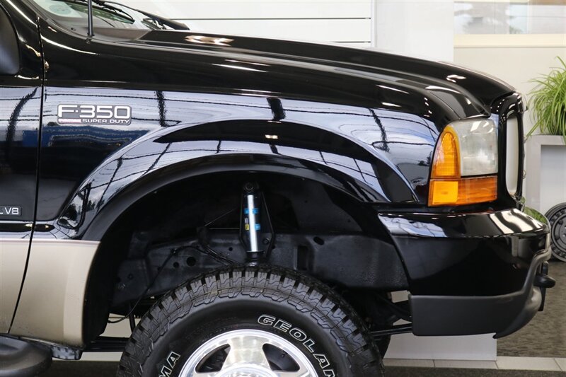 2000 Ford F-350 LARIAT  2-OWNER* LINEX BED LINER* 6-NEW YOKOHAMA A/T 10-PLYS* NEW 2.5 "LEVEL KIT W/ BILSTEIN 5100s* NEW FLUIDS-FILTERS-BRAKES-CALIPERS-SUSPENSION-ALLIGNMENT-AC SERVICE* ALL BOOKS & KEYS - Photo 47 - Portland, OR 97230
