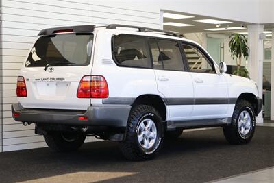 1999 Toyota Land Cruiser   - Photo 7 - Portland, OR 97230