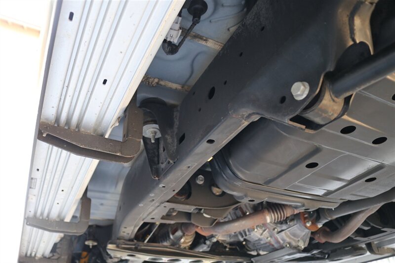 1999 Toyota Land Cruiser   - Photo 43 - Portland, OR 97230