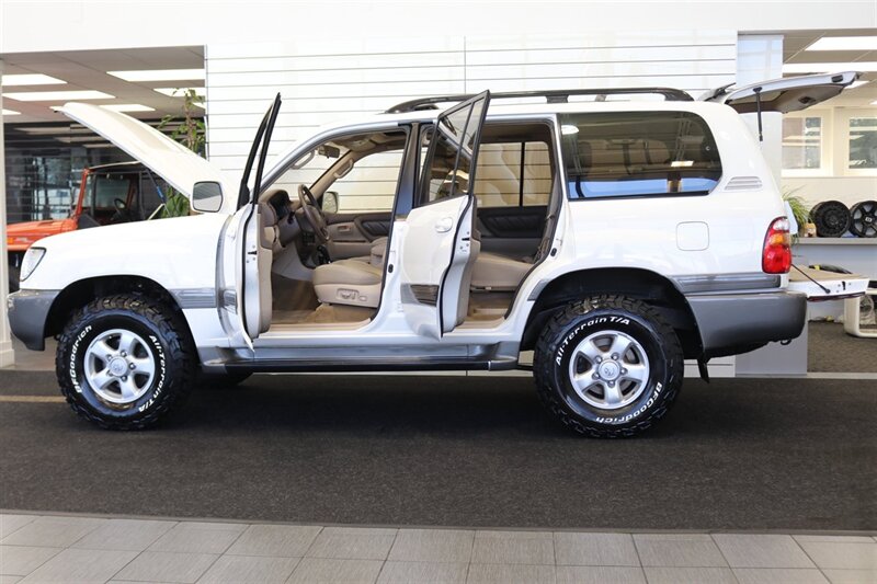 1999 Toyota Land Cruiser   - Photo 10 - Portland, OR 97230