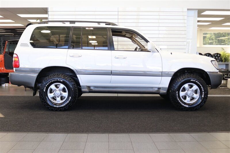 1999 Toyota Land Cruiser   - Photo 5 - Portland, OR 97230
