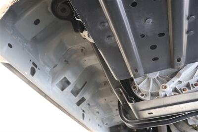 2001 Ford F-350 Lariat  6-SPEED* 1-CALIFORNIA OWNER* 100% RUST FREE* NEW 2.5 " LEVEL W/BILSTEIN 5100 SHOCKS* NEW 35 " BFG KO3s* FACTORY PTO* POWER INVERTER* LEATHER* ALL BOOKS-KEYS-WINDOW STICKER* COLLECTOR GRADE - Photo 25 - Portland, OR 97230