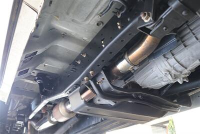 2001 Ford F-350 Lariat  6-SPEED* 1-CALIFORNIA OWNER* 100% RUST FREE* NEW 2.5 " LEVEL W/BILSTEIN 5100 SHOCKS* NEW 35 " BFG KO3s* FACTORY PTO* POWER INVERTER* LEATHER* ALL BOOKS-KEYS-WINDOW STICKER* COLLECTOR GRADE - Photo 23 - Portland, OR 97230