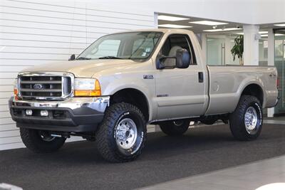 2001 Ford F-350 Lariat  6-SPEED* 1-CALIFORNIA OWNER* 100% RUST FREE* NEW 2.5 " LEVEL W/BILSTEIN 5100 SHOCKS* NEW 35 " BFG KO3s* FACTORY PTO* POWER INVERTER* LEATHER* ALL BOOKS-KEYS-WINDOW STICKER* COLLECTOR GRADE - Photo 3 - Portland, OR 97230