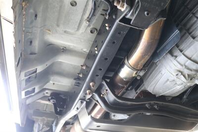 2001 Ford F-350 Lariat  6-SPEED* 1-CALIFORNIA OWNER* 100% RUST FREE* NEW 2.5 " LEVEL W/BILSTEIN 5100 SHOCKS* NEW 35 " BFG KO3s* FACTORY PTO* POWER INVERTER* LEATHER* ALL BOOKS-KEYS-WINDOW STICKER* COLLECTOR GRADE - Photo 41 - Portland, OR 97230