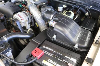 2001 Ford F-350 Lariat  6-SPEED* 1-CALIFORNIA OWNER* 100% RUST FREE* NEW 2.5 " LEVEL W/BILSTEIN 5100 SHOCKS* NEW 35 " BFG KO3s* FACTORY PTO* POWER INVERTER* LEATHER* ALL BOOKS-KEYS-WINDOW STICKER* COLLECTOR GRADE - Photo 44 - Portland, OR 97230