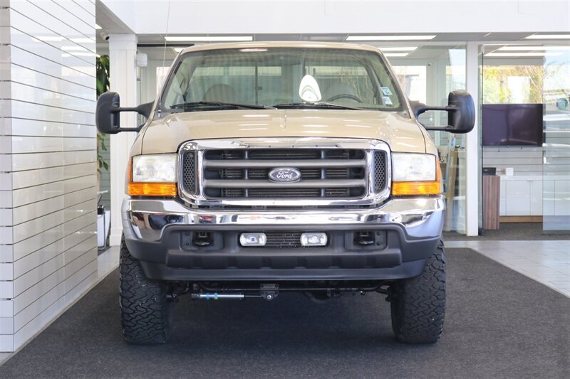 2001 Ford F-350 Lariat  6-SPEED* 1-CALIFORNIA OWNER* 100% RUST FREE* NEW 2.5 " LEVEL W/BILSTEIN 5100 SHOCKS* NEW 35 " BFG KO3s* FACTORY PTO* POWER INVERTER* LEATHER* ALL BOOKS-KEYS-WINDOW STICKER* COLLECTOR GRADE - Photo 8 - Portland, OR 97230
