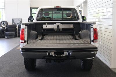 2002 Ford F-250 XLT  100% RUST FREE* 100% ACCIDENT FREE* LONG BED EXTRA CAB* LINEX BED LINER* NEW 2.5 "LEVEL KIT W/ BILSTEIN 5100 SHOCKS& STEERING STABILIZER* NEW 35 " BFG KO3 10-PLYs* UPGRADED GRILL & MIRRORS*FULL SERVICED - Photo 15 - Portland, OR 97230