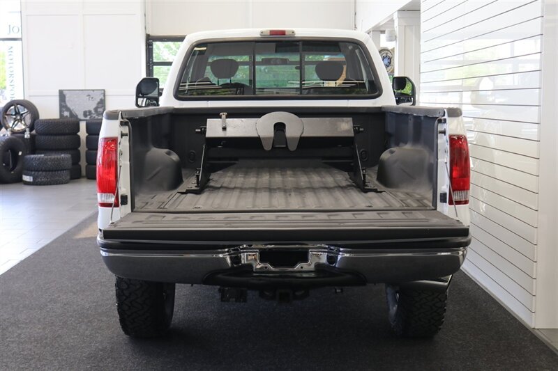 2002 Ford F-250 XLT  100% RUST FREE* 100% ACCIDENT FREE* LONG BED EXTRA CAB* LINEX BED LINER* NEW 2.5 "LEVEL KIT W/ BILSTEIN 5100 SHOCKS& STEERING STABILIZER* NEW 35 " BFG KO3 10-PLYs* UPGRADED GRILL & MIRRORS*FULL SERVICED - Photo 15 - Portland, OR 97230