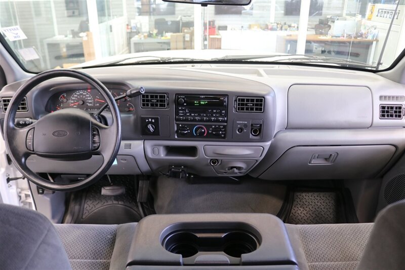 2002 Ford F-250 XLT  100% RUST FREE* 100% ACCIDENT FREE* LONG BED EXTRA CAB* LINEX BED LINER* NEW 2.5 "LEVEL KIT W/ BILSTEIN 5100 SHOCKS& STEERING STABILIZER* NEW 35 " BFG KO3 10-PLYs* UPGRADED GRILL & MIRRORS*FULL SERVICED - Photo 19 - Portland, OR 97230