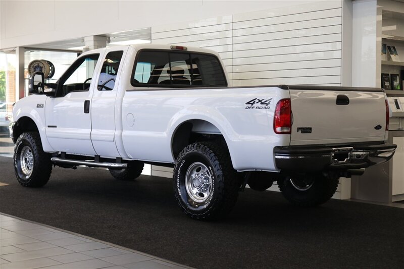 2002 Ford F-250 XLT  100% RUST FREE* 100% ACCIDENT FREE* LONG BED EXTRA CAB* LINEX BED LINER* NEW 2.5 "LEVEL KIT W/ BILSTEIN 5100 SHOCKS& STEERING STABILIZER* NEW 35 " BFG KO3 10-PLYs* UPGRADED GRILL & MIRRORS*FULL SERVICED - Photo 6 - Portland, OR 97230