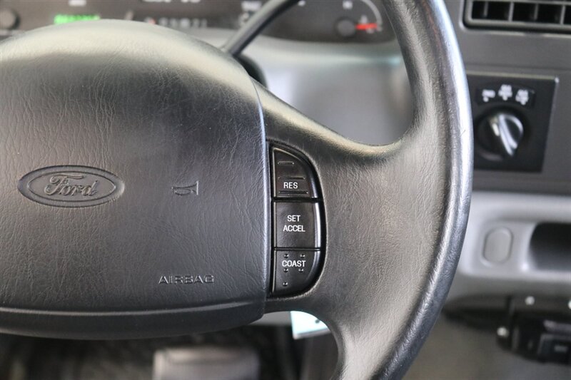 2002 Ford F-250 XLT  100% RUST FREE* 100% ACCIDENT FREE* LONG BED EXTRA CAB* LINEX BED LINER* NEW 2.5 "LEVEL KIT W/ BILSTEIN 5100 SHOCKS& STEERING STABILIZER* NEW 35 " BFG KO3 10-PLYs* UPGRADED GRILL & MIRRORS*FULL SERVICED - Photo 87 - Portland, OR 97230