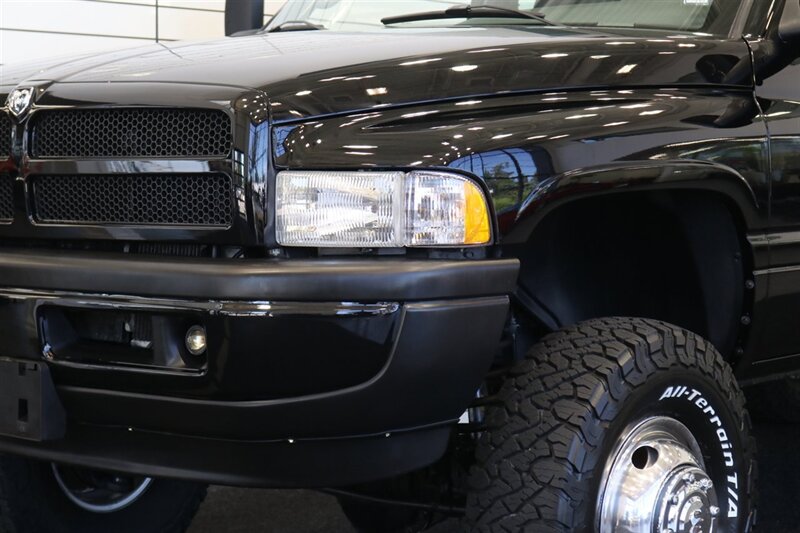 1996 Dodge Ram 3500 Laramie SLT 5.9L 12-VALVE* 100% RUST FREE* FULLY SERVICED* NEW 3 " LEVEL LIFT W/ BILSTEIN 5100's* NEW 35 " BFG KO3s* FULL NEW EXCELLENT QUALITY PAINT JOB* PAINT MATCHED BUMPERS-GRILL* - Photo 12 - Portland, OR 97230