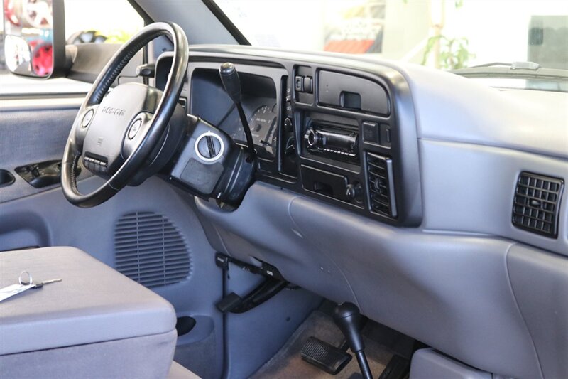 1996 Dodge Ram 3500 Laramie SLT 5.9L 12-VALVE* 100% RUST FREE* FULLY SERVICED* NEW 3 " LEVEL LIFT W/ BILSTEIN 5100's* NEW 35 " BFG KO3s* FULL NEW EXCELLENT QUALITY PAINT JOB* PAINT MATCHED BUMPERS-GRILL* - Photo 77 - Portland, OR 97230