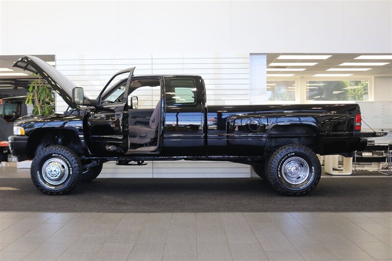 1996 Dodge Ram 3500 Laramie SLT 5.9L 12-VALVE* 100% RUST FREE* FULLY SERVICED* NEW 3 " LEVEL LIFT W/ BILSTEIN 5100's* NEW 35 " BFG KO3s* FULL NEW EXCELLENT QUALITY PAINT JOB* PAINT MATCHED BUMPERS-GRILL* - Photo 10 - Portland, OR 97230