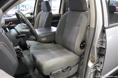 2006 Dodge Ram 2500 SLT  LONG BED 5.9L CUMMINS HIGH OUTPUT* NEVER HAD A 5TH WHEEL OR GOOSENECK* NEW 10-PLY TIRES* REAR AIRBAGS W/ONBOARD COMPRESSOR* BIG HORN PKG* FRESH SERVICE* CAMPER PKG* ALL KEYS & BOOKS - Photo 16 - Portland, OR 97230