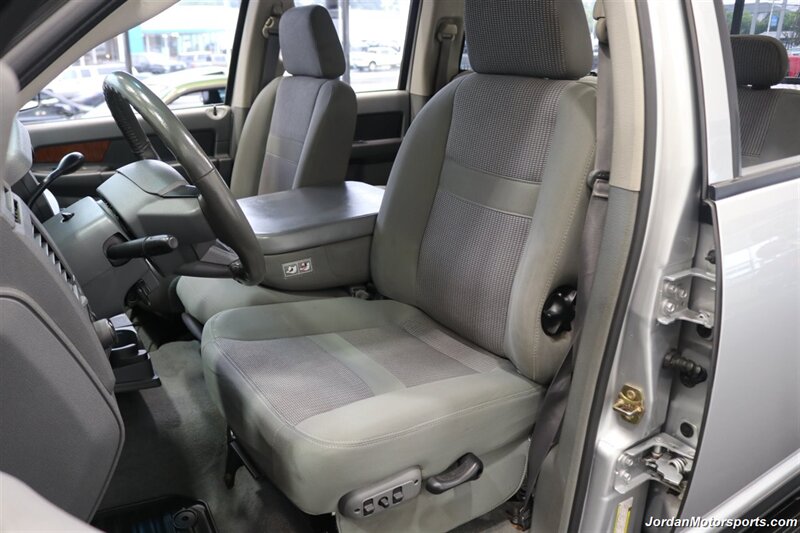 2006 Dodge Ram 2500 SLT  LONG BED 5.9L CUMMINS HIGH OUTPUT* NEVER HAD A 5TH WHEEL OR GOOSENECK* NEW 10-PLY TIRES* REAR AIRBAGS W/ONBOARD COMPRESSOR* BIG HORN PKG* FRESH SERVICE* CAMPER PKG* ALL KEYS & BOOKS - Photo 16 - Portland, OR 97230