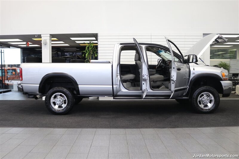2006 Dodge Ram 2500 SLT  LONG BED 5.9L CUMMINS HIGH OUTPUT* NEVER HAD A 5TH WHEEL OR GOOSENECK* NEW 10-PLY TIRES* REAR AIRBAGS W/ONBOARD COMPRESSOR* BIG HORN PKG* FRESH SERVICE* CAMPER PKG* ALL KEYS & BOOKS - Photo 11 - Portland, OR 97230