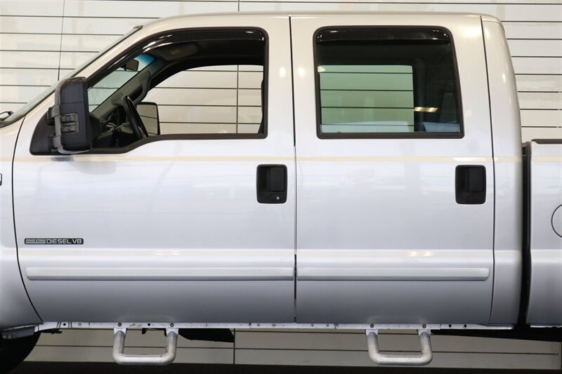 2001 Ford F-350 XLT  1-OWNER* 100% RUST FREE* NEW 2.5 " BILSTEIN LEVEL KIT* NEW 35 " TOYO'S 10-PLYS* FULL SERVICE W/ NEW FLUIDS-FILTERS-AC SERVICE-DOOR LOCKS* ALL ORIGINAL BOOKS-WINDOW STICKER-SERVICE RECORDS - Photo 44 - Portland, OR 97230