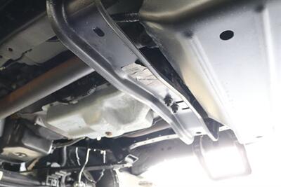 2001 Ford F-350 XLT  1-OWNER* 100% RUST FREE* NEW 2.5 " BILSTEIN LEVEL KIT* NEW 35 " TOYO'S 10-PLYS* FULL SERVICE W/ NEW FLUIDS-FILTERS-AC SERVICE-DOOR LOCKS* ALL ORIGINAL BOOKS-WINDOW STICKER-SERVICE RECORDS - Photo 24 - Portland, OR 97230