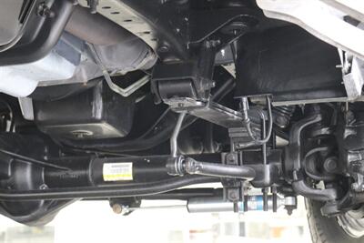 2001 Ford F-350 XLT  1-OWNER* 100% RUST FREE* NEW 2.5 " BILSTEIN LEVEL KIT* NEW 35 " TOYO'S 10-PLYS* FULL SERVICE W/ NEW FLUIDS-FILTERS-AC SERVICE-DOOR LOCKS* ALL ORIGINAL BOOKS-WINDOW STICKER-SERVICE RECORDS - Photo 23 - Portland, OR 97230