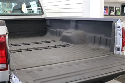 2001 Ford F-350 XLT  1-OWNER* 100% RUST FREE* NEW 2.5 " BILSTEIN LEVEL KIT* NEW 35 " TOYO'S 10-PLYS* FULL SERVICE W/ NEW FLUIDS-FILTERS-AC SERVICE-DOOR LOCKS* ALL ORIGINAL BOOKS-WINDOW STICKER-SERVICE RECORDS - Photo 50 - Portland, OR 97230