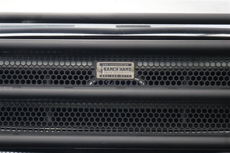 2001 Ford F-350 XLT  1-OWNER* 100% RUST FREE* NEW 2.5 " BILSTEIN LEVEL KIT* NEW 35 " TOYO'S 10-PLYS* FULL SERVICE W/ NEW FLUIDS-FILTERS-AC SERVICE-DOOR LOCKS* ALL ORIGINAL BOOKS-WINDOW STICKER-SERVICE RECORDS - Photo 91 - Portland, OR 97230