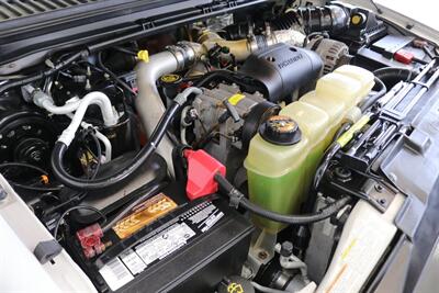 2001 Ford F-350 XLT  1-OWNER* 100% RUST FREE* NEW 2.5 " BILSTEIN LEVEL KIT* NEW 35 " TOYO'S 10-PLYS* FULL SERVICE W/ NEW FLUIDS-FILTERS-AC SERVICE-DOOR LOCKS* ALL ORIGINAL BOOKS-WINDOW STICKER-SERVICE RECORDS - Photo 38 - Portland, OR 97230