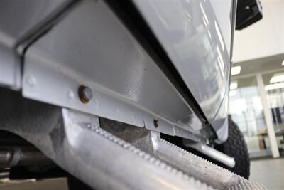 2001 Ford F-350 XLT  1-OWNER* 100% RUST FREE* NEW 2.5 " BILSTEIN LEVEL KIT* NEW 35 " TOYO'S 10-PLYS* FULL SERVICE W/ NEW FLUIDS-FILTERS-AC SERVICE-DOOR LOCKS* ALL ORIGINAL BOOKS-WINDOW STICKER-SERVICE RECORDS - Photo 37 - Portland, OR 97230