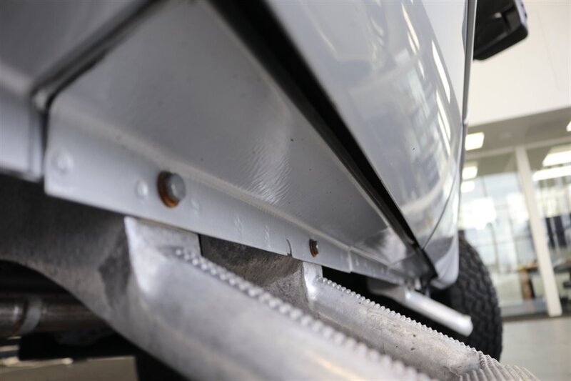 2001 Ford F-350 XLT  1-OWNER* 100% RUST FREE* NEW 2.5 " BILSTEIN LEVEL KIT* NEW 35 " TOYO'S 10-PLYS* FULL SERVICE W/ NEW FLUIDS-FILTERS-AC SERVICE-DOOR LOCKS* ALL ORIGINAL BOOKS-WINDOW STICKER-SERVICE RECORDS - Photo 37 - Portland, OR 97230