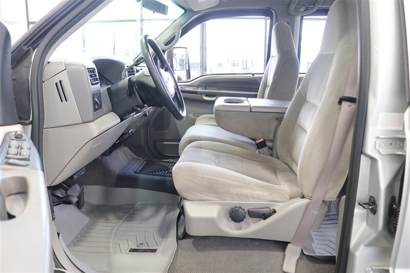 2001 Ford F-350 XLT  1-OWNER* 100% RUST FREE* NEW 2.5 " BILSTEIN LEVEL KIT* NEW 35 " TOYO'S 10-PLYS* FULL SERVICE W/ NEW FLUIDS-FILTERS-AC SERVICE-DOOR LOCKS* ALL ORIGINAL BOOKS-WINDOW STICKER-SERVICE RECORDS - Photo 72 - Portland, OR 97230