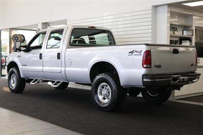 2001 Ford F-350 XLT  1-OWNER* 100% RUST FREE* NEW 2.5 " BILSTEIN LEVEL KIT* NEW 35 " TOYO'S 10-PLYS* FULL SERVICE W/ NEW FLUIDS-FILTERS-AC SERVICE-DOOR LOCKS* ALL ORIGINAL BOOKS-WINDOW STICKER-SERVICE RECORDS - Photo 6 - Portland, OR 97230