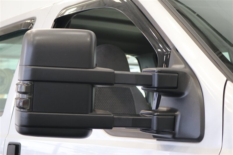 2001 Ford F-350 XLT  1-OWNER* 100% RUST FREE* NEW 2.5 " BILSTEIN LEVEL KIT* NEW 35 " TOYO'S 10-PLYS* FULL SERVICE W/ NEW FLUIDS-FILTERS-AC SERVICE-DOOR LOCKS* ALL ORIGINAL BOOKS-WINDOW STICKER-SERVICE RECORDS - Photo 53 - Portland, OR 97230